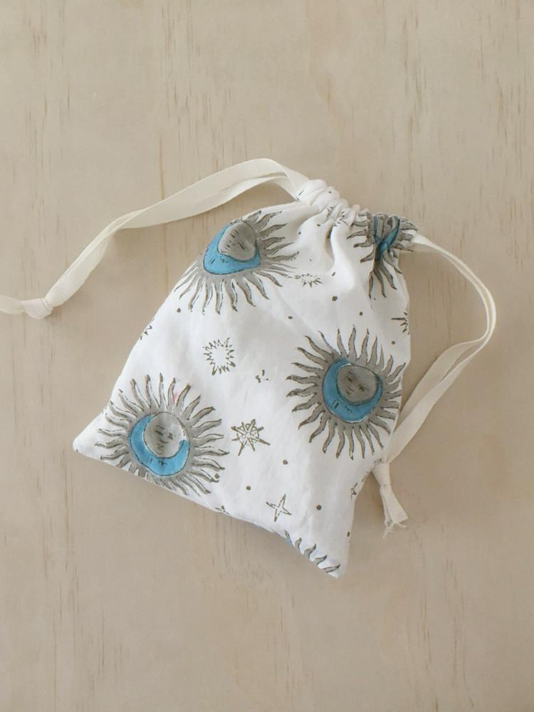 타로 스트링 파우치