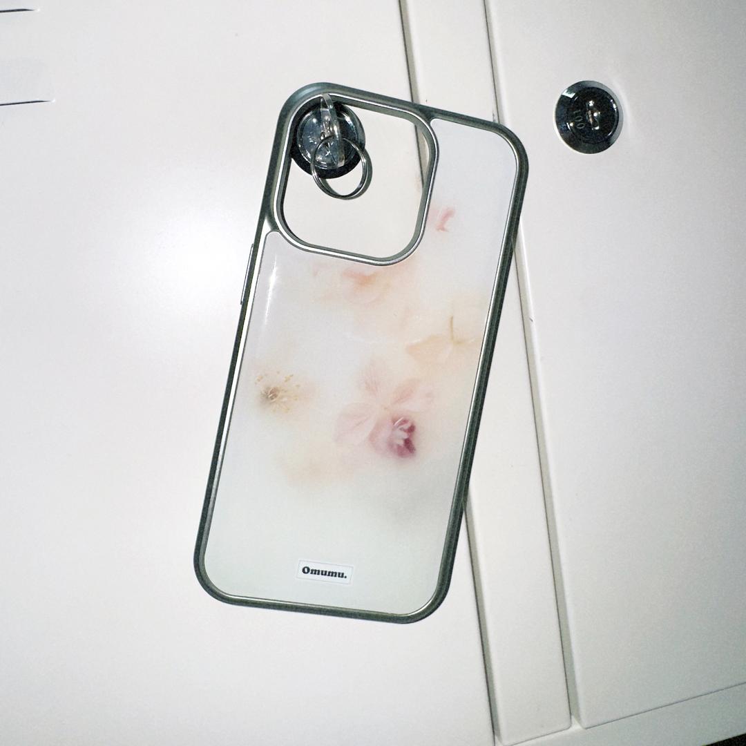 milky pink flower phone case