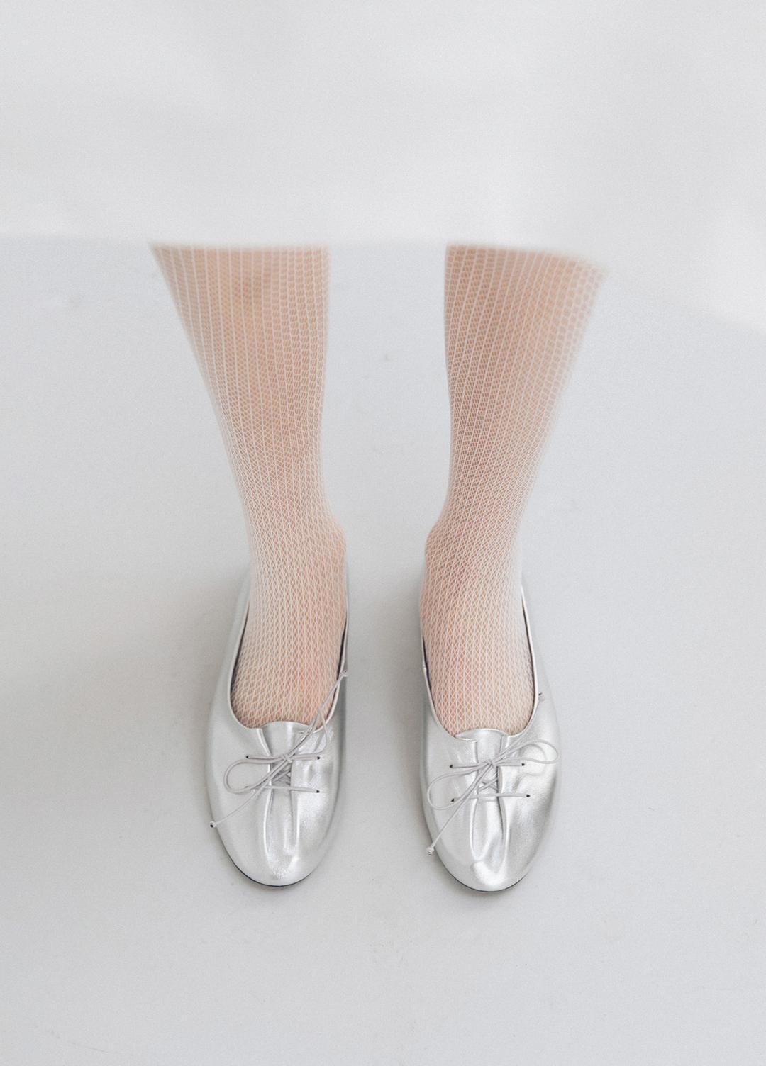 ROME 11 LACE-UP FLAT