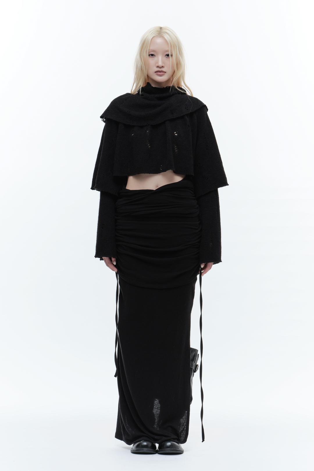 DOUBLE LAYER DAMAGED CROP KNIT BLACK