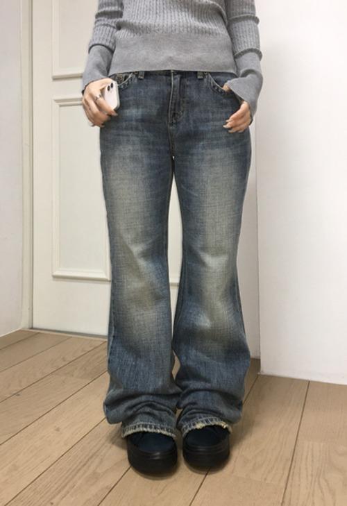 이즈이즈 Harley Bootcut Pants