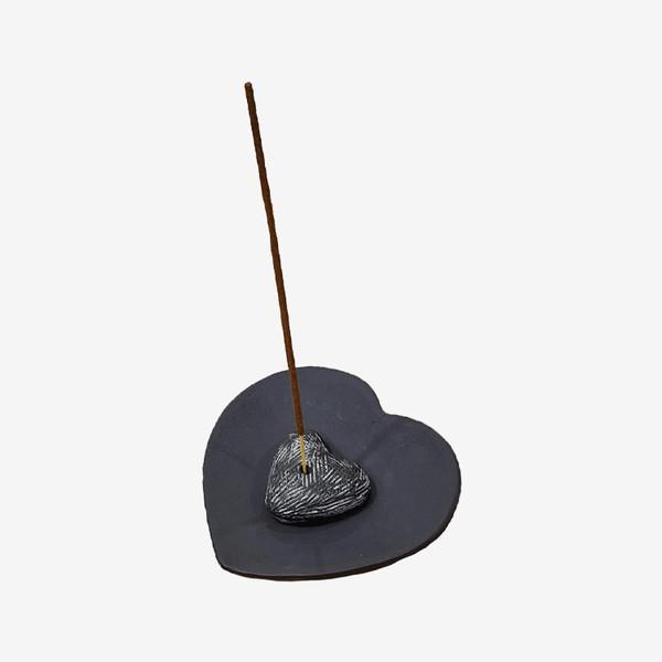 anti.fragile | heart incense holder set.