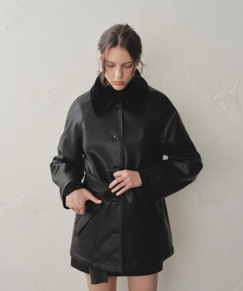 언샘블 퍼 레더 하프 코트_Black