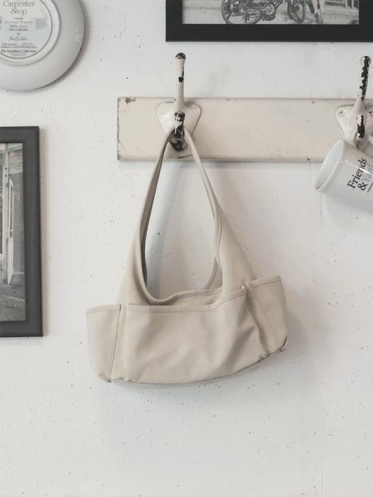 포니 숄더백 Poni Shoulder Bag_Oatmeal