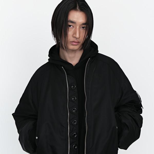 BUTTON BOMBER JACKET (BLACK)