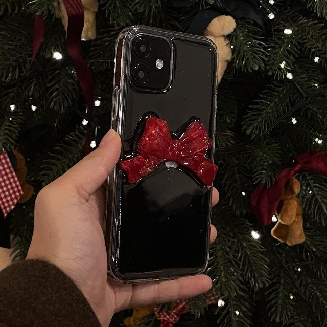 red ribbon phonecase