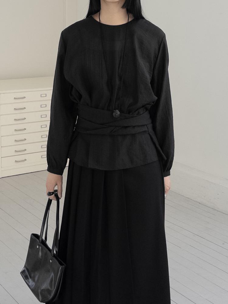 Muse wrap blouse