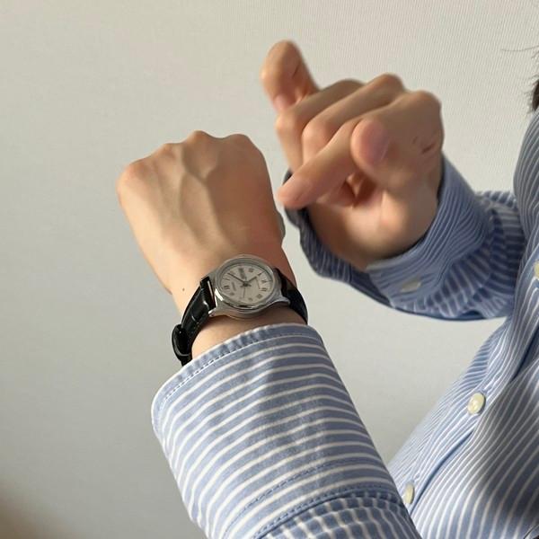 [ ACC ] CASIO Black leather watch ( 미사용품 )