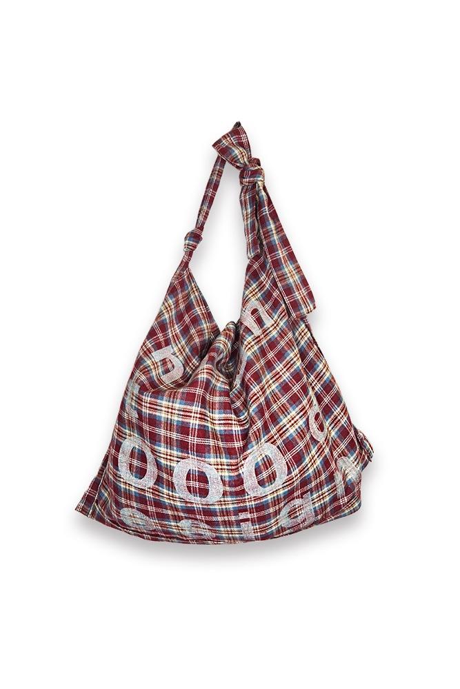 [nought] 000 Design Check Tie Bag  / Burgundy