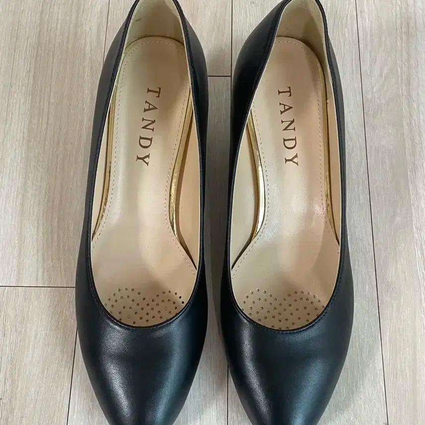 TANDY 여성 구두 5cm 245
