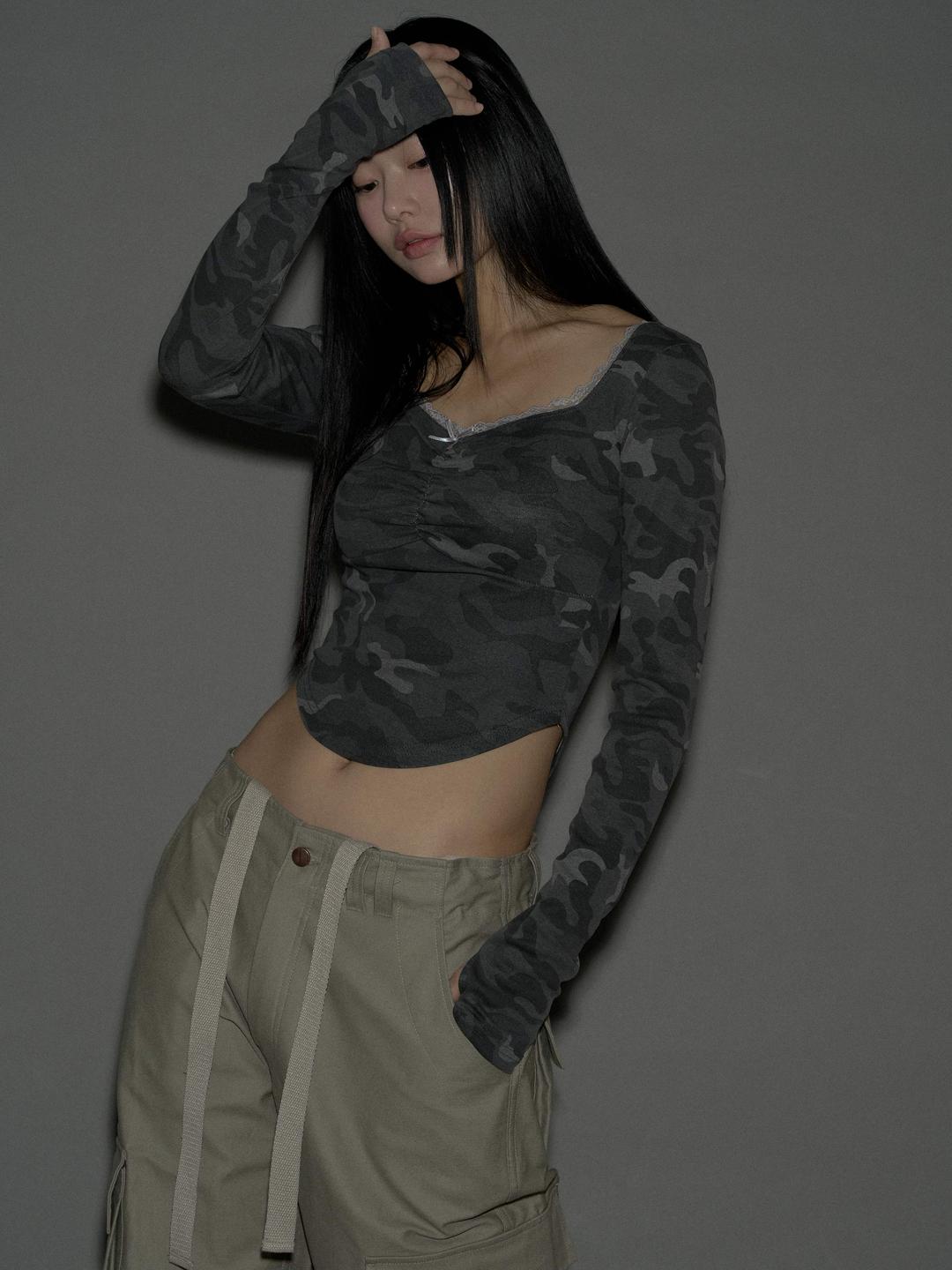Darlin Camo Shirring Long Top