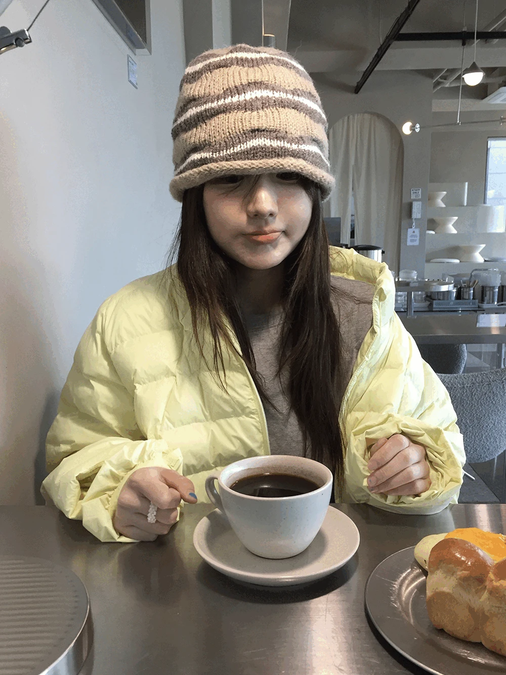 커즈 물결 배색 니트 비니 (4c)