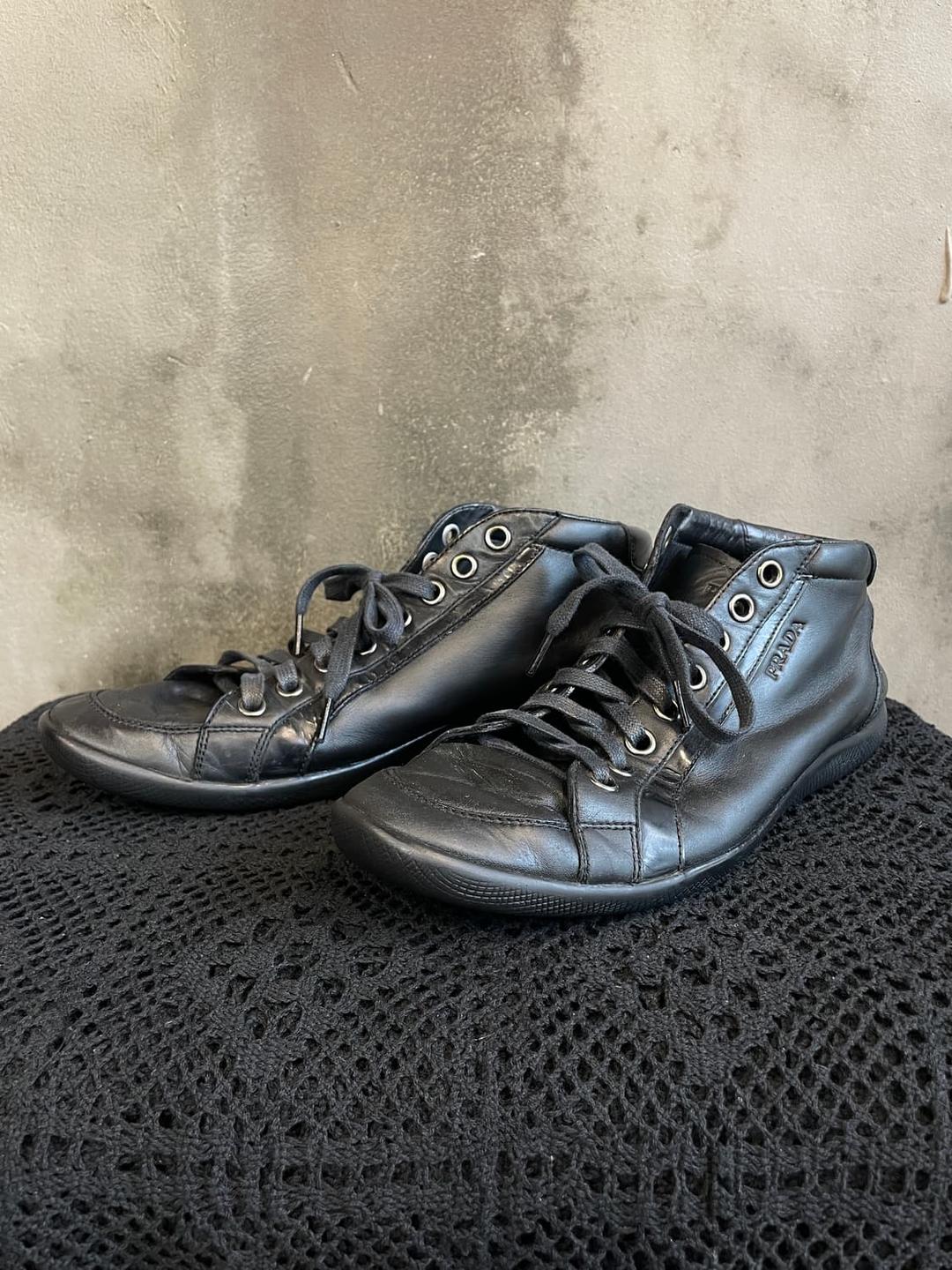 프라다 레더 스니커즈 | 후루츠패밀리