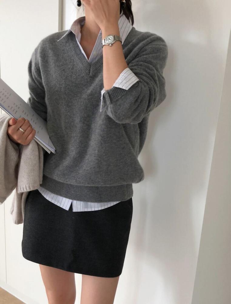 [레드 블랙 그레이 당일배송] founders 파운더스 에디트 스웨터 니 캐시미어 울 긴팔 브이넥 니트 클래식 드뮤어룩 캐주얼 이너프