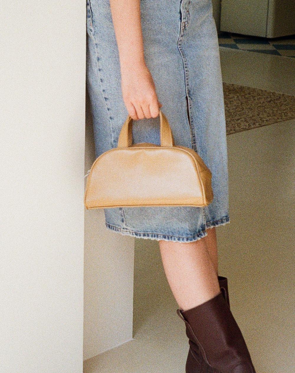 BOWLING BAG - LEATHER CARAMEL MINI