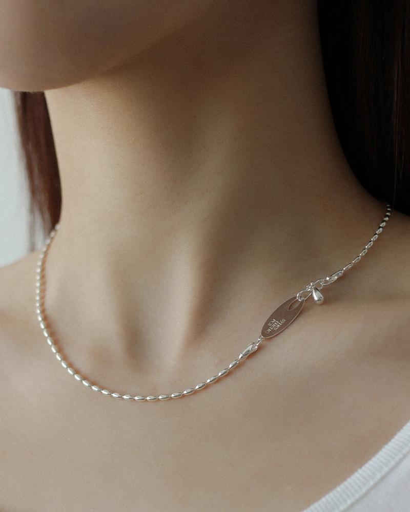 Egg ball necklace