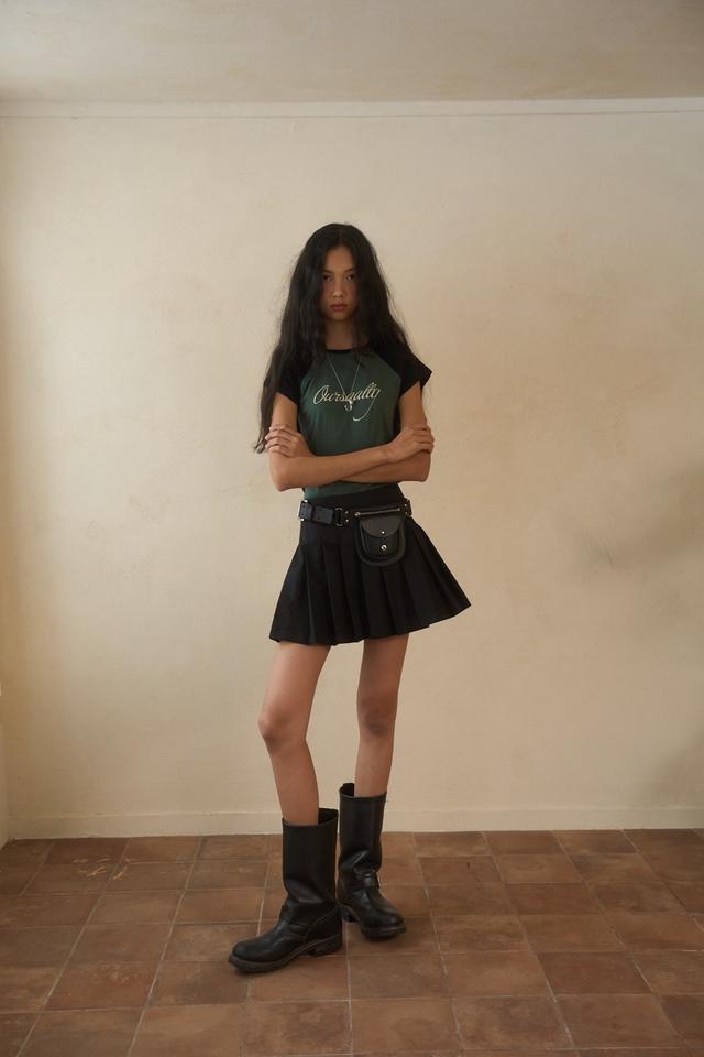 Highteen Pleats Skirt / Black