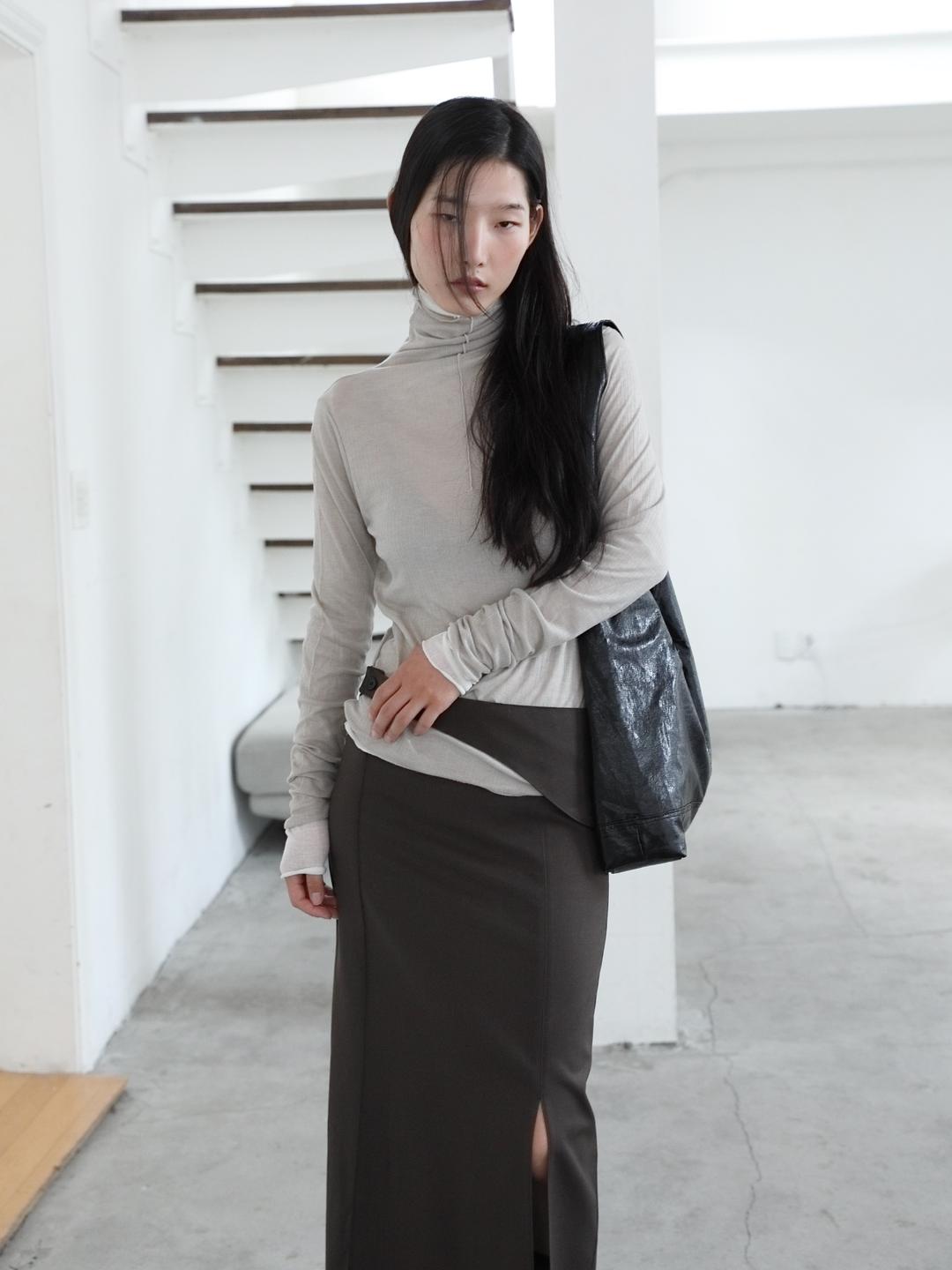 YARN WOOL TURTLE LONG SLEEVE T-SHIRT