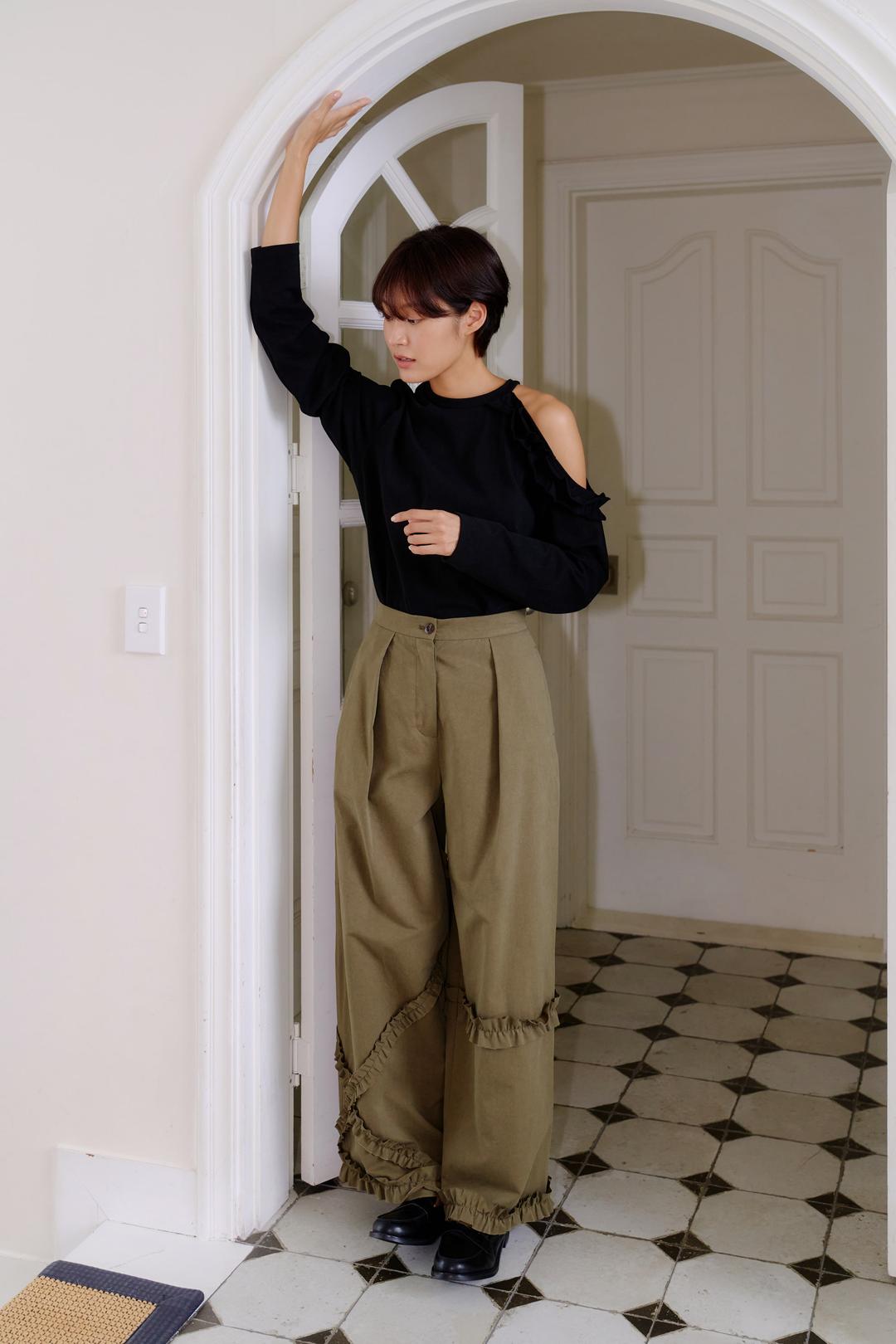 [29일부터 순차 출고] 프릴 팬츠 - 카키