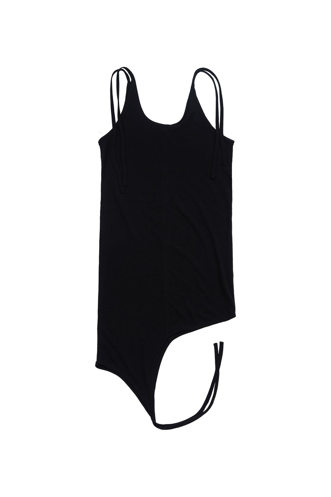 IN OUT SLEEVELESS TOP (BLACK)