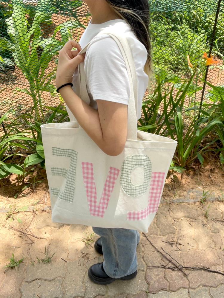 [밍글밍글 NEW🧚‍♂️] LOVE PATCH BIG BAG