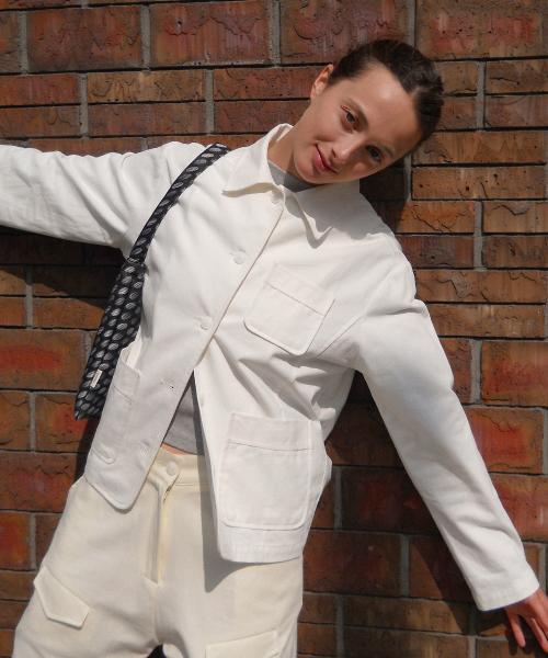 숏 자켓 화이트