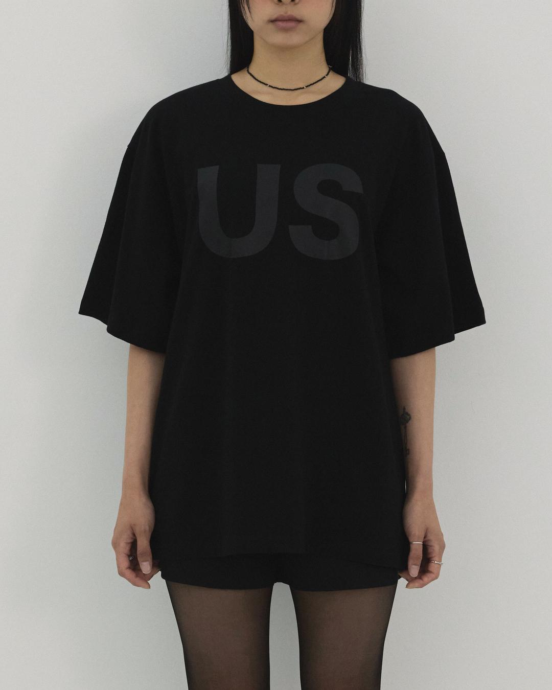 " US \" OVER-SIZED TEE ( BLACK ) UNISEX