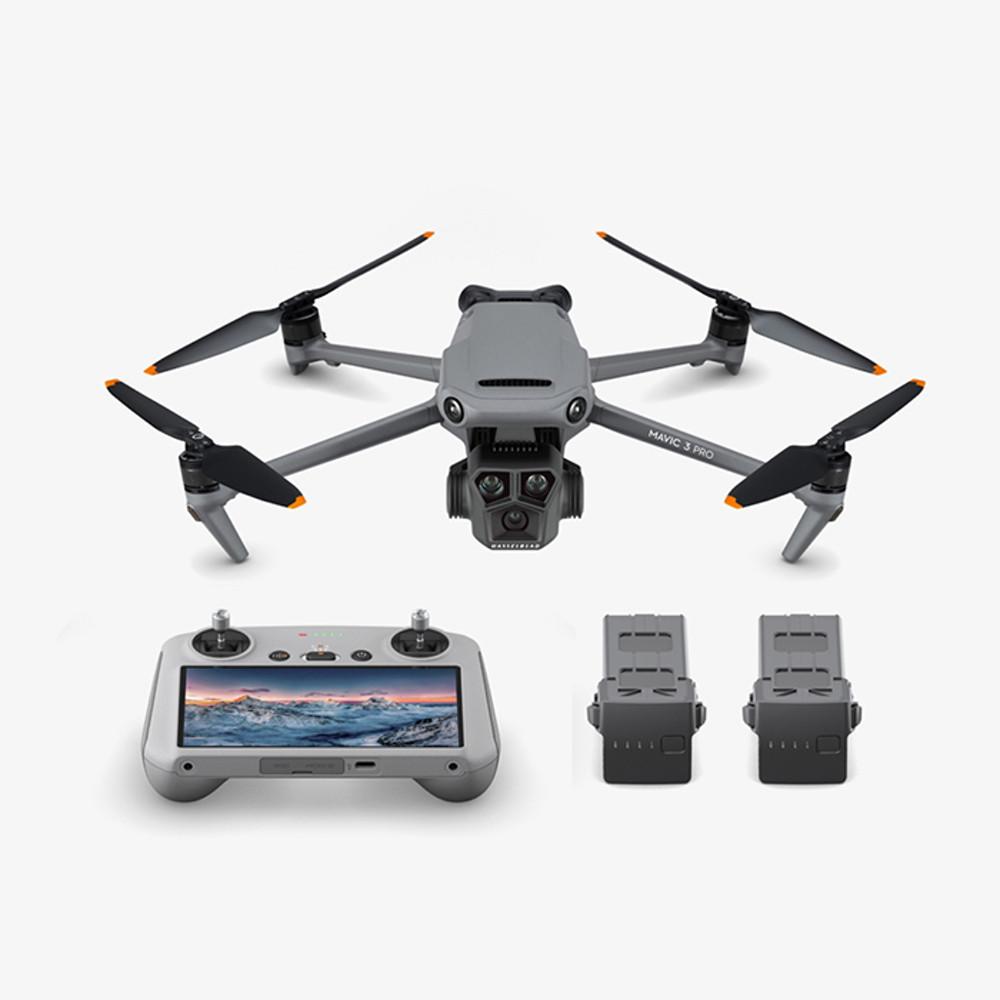 DJI Mavic 3 Pro 플라이 모어 콤보 (DJI RC 포함)