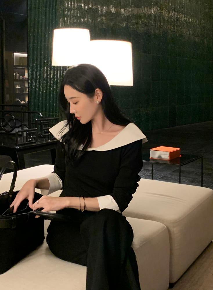 모네 배색 블라우스