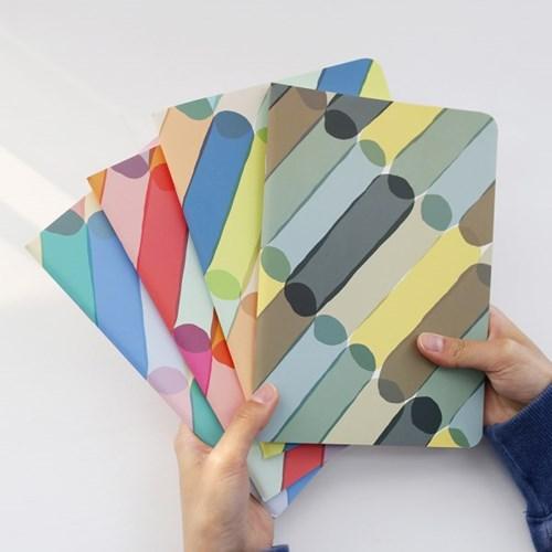 AIUEO 모서리가 둥근 컬러풀 패턴 JUICE A5 노트_(1962060)