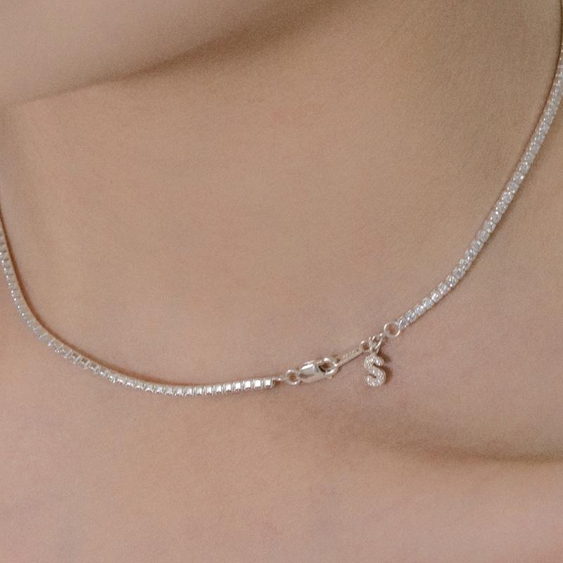 Sparkle letter necklace (short) 스파클 이니셜 목걸이