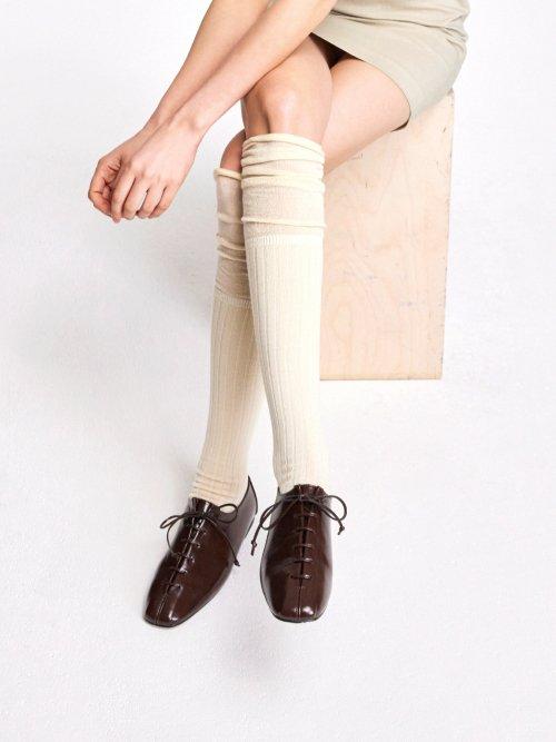 글로시 레이스 업 플랫슈즈 ㅣ 3Colors