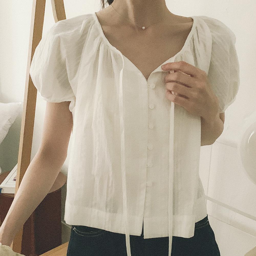 세터니 프론트 끈 블라우스