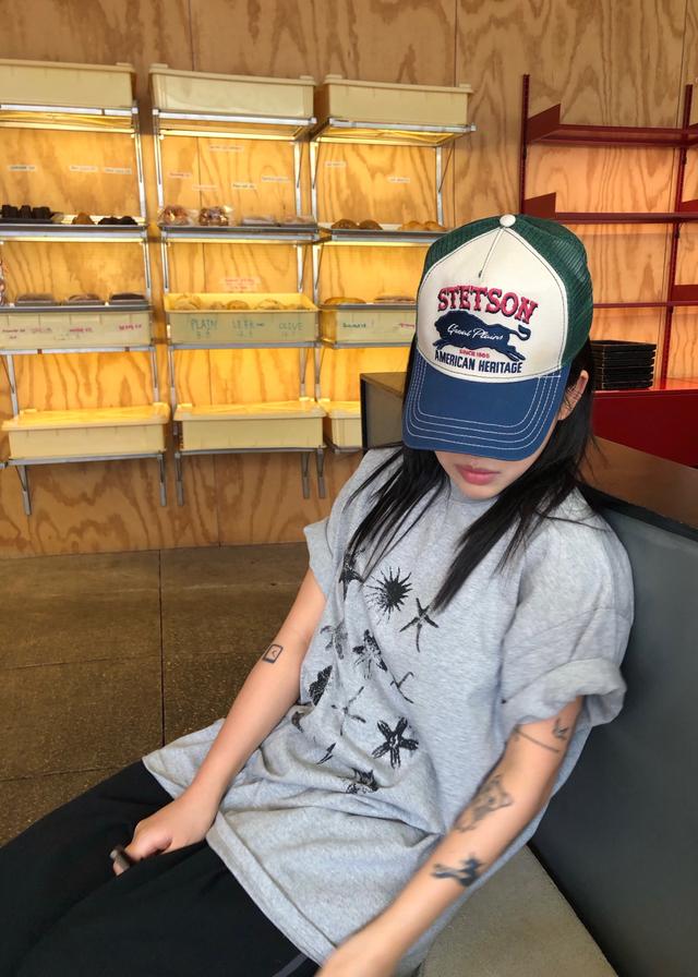 SHELL HALF TEE (UNISEX)