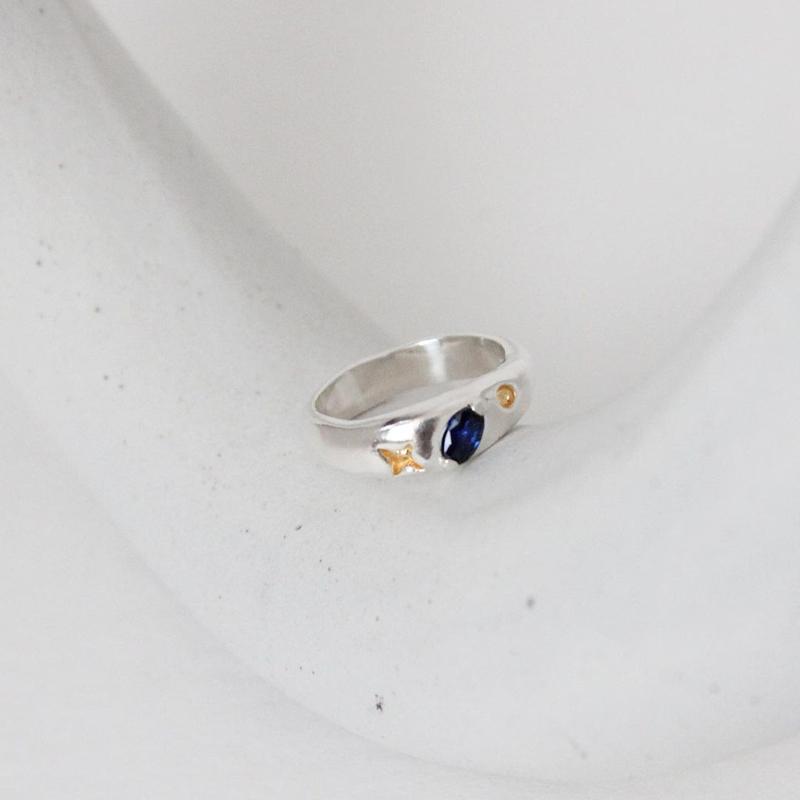 R037_Stars and sapphires Ring