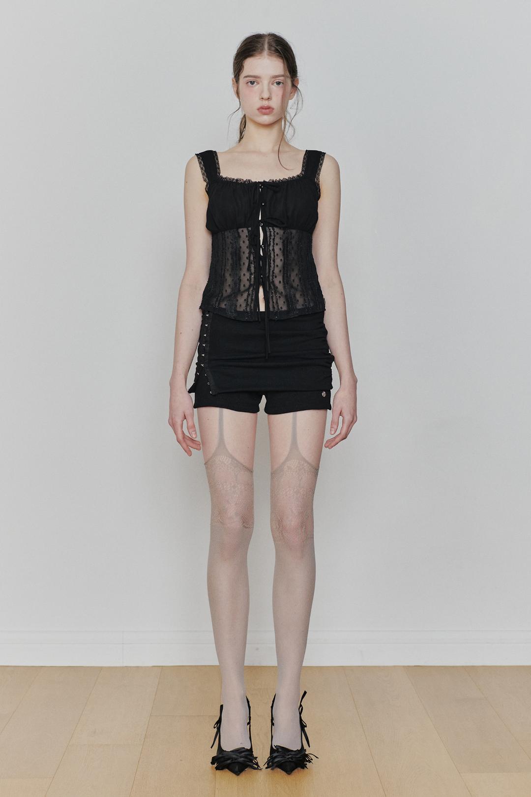 PURITY LACE TOP black