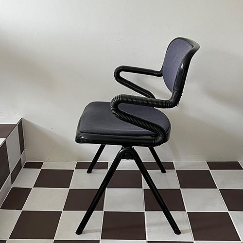 castelli chair(spring 재고 1개)