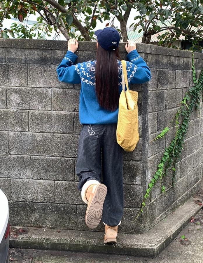 RAINY 스트라이프 드로스트링 루즈핏 조거 팬츠 (2color)