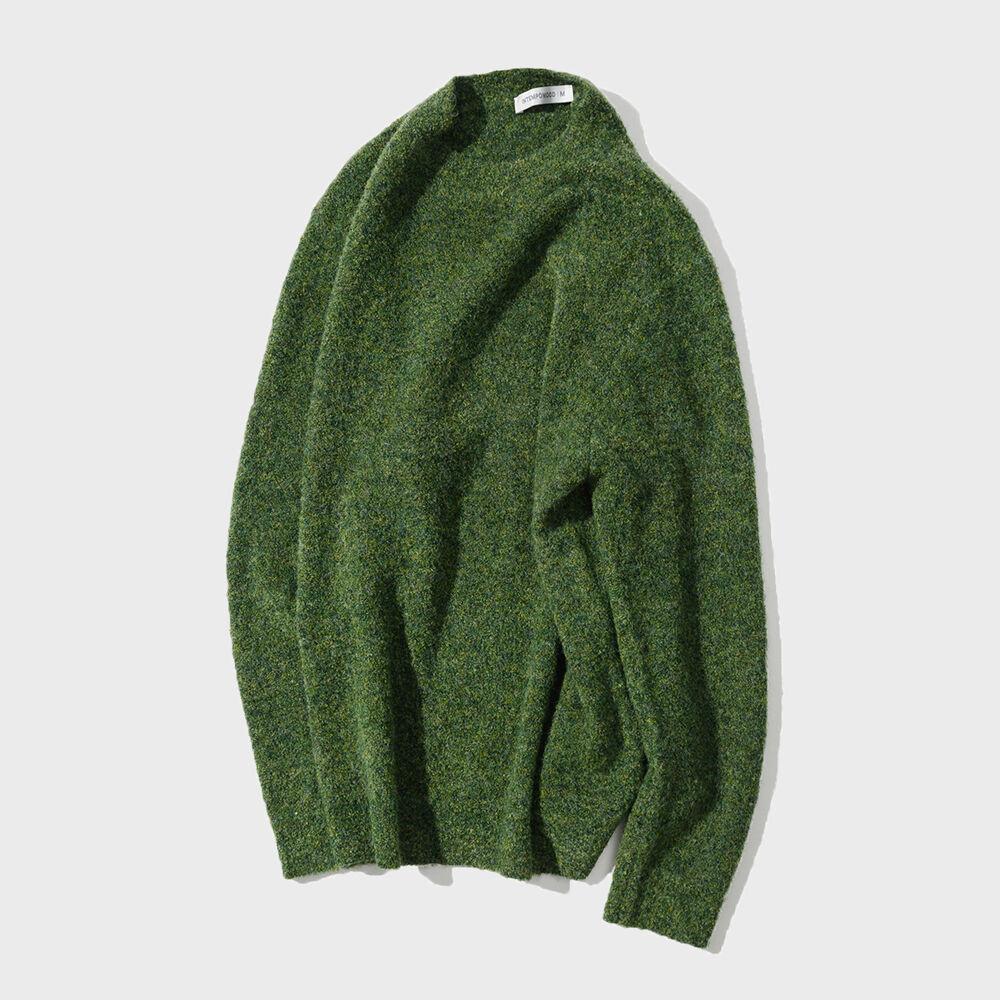 Minimal Wit Boucle Pullover_Forest