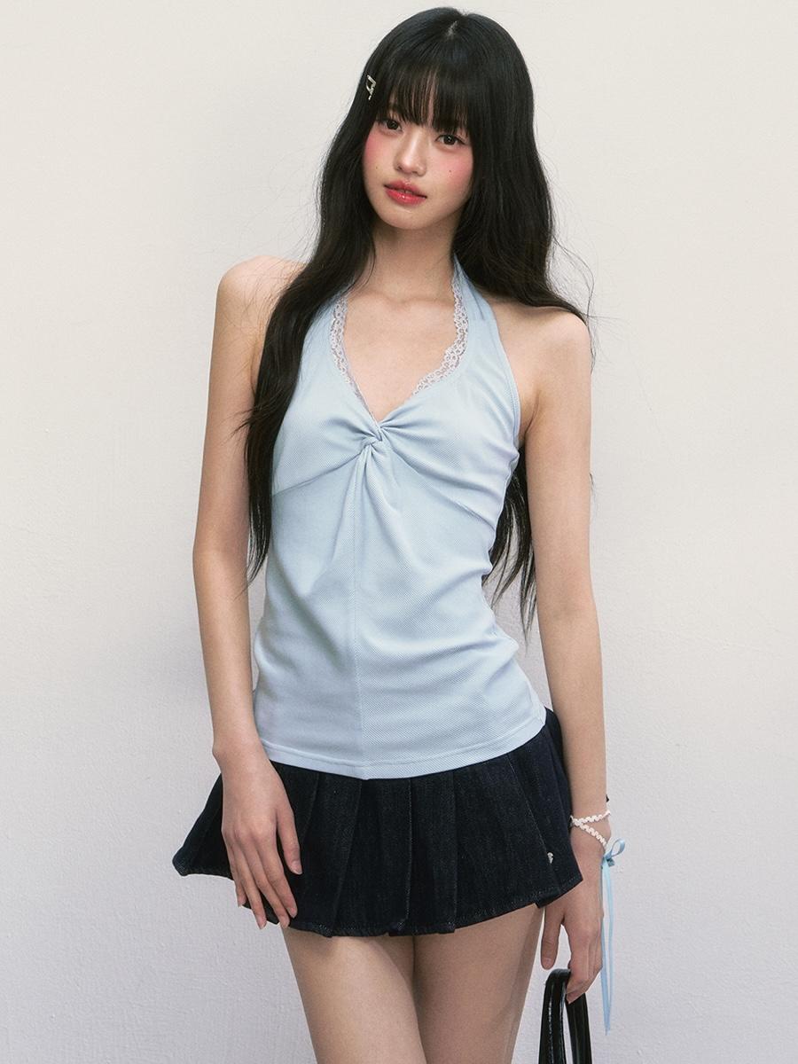 Weekendhub V-neck Halter Lace Top