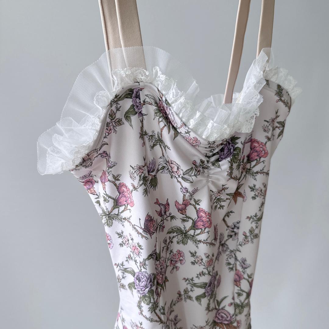 Leotard ;Cecilia blanc