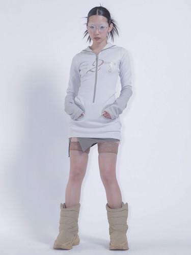 Free 2 Talk- zip up Dress- LG