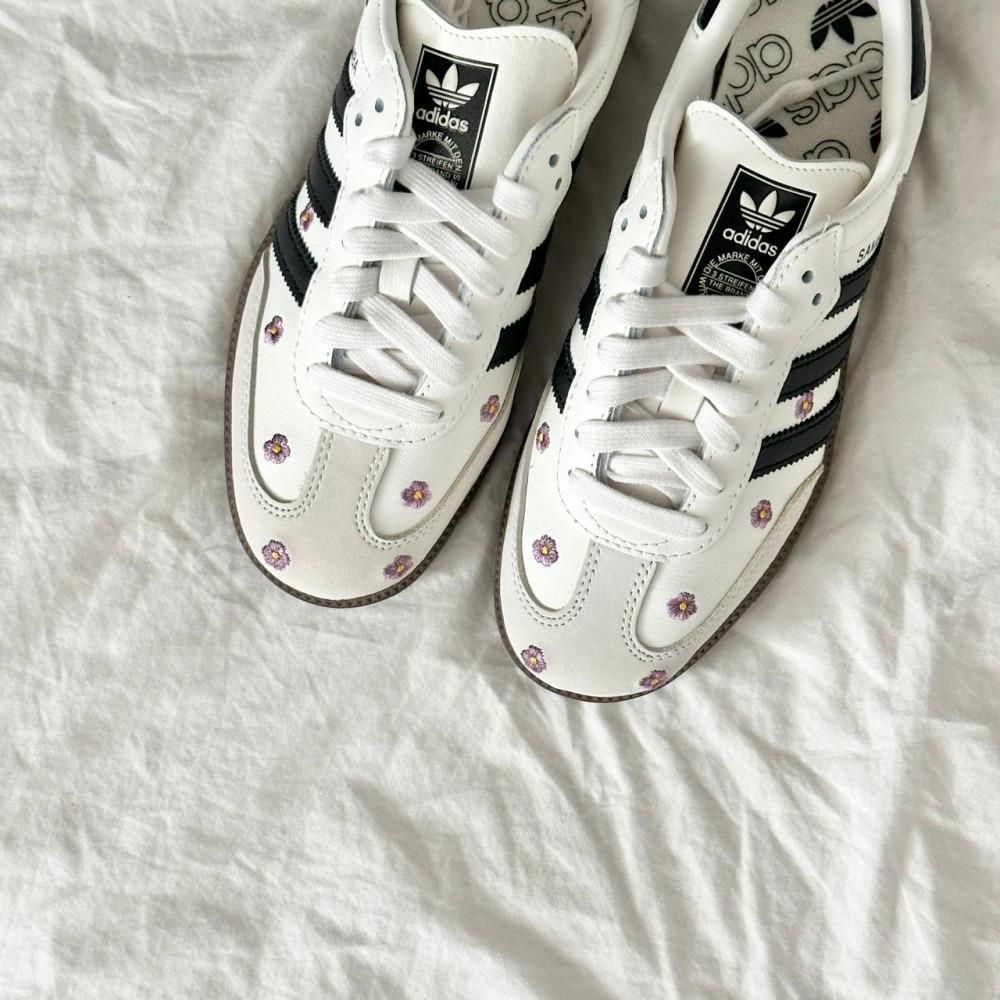 아디다스 삼바 OG 플로럴 화이트