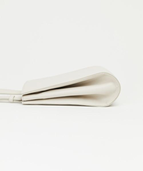 FOLDED BAG OFF WHTIE  폴디드백 오프화이트