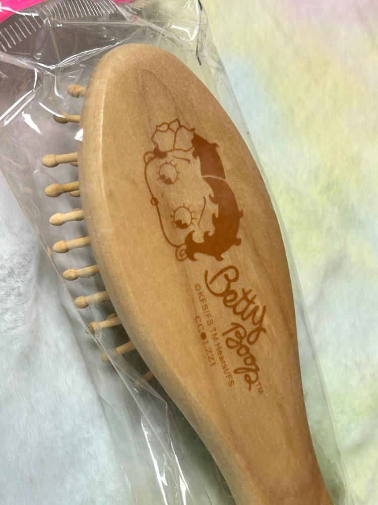 [고전문구] 마법의다락방 베티붑 우드브러쉬 빗