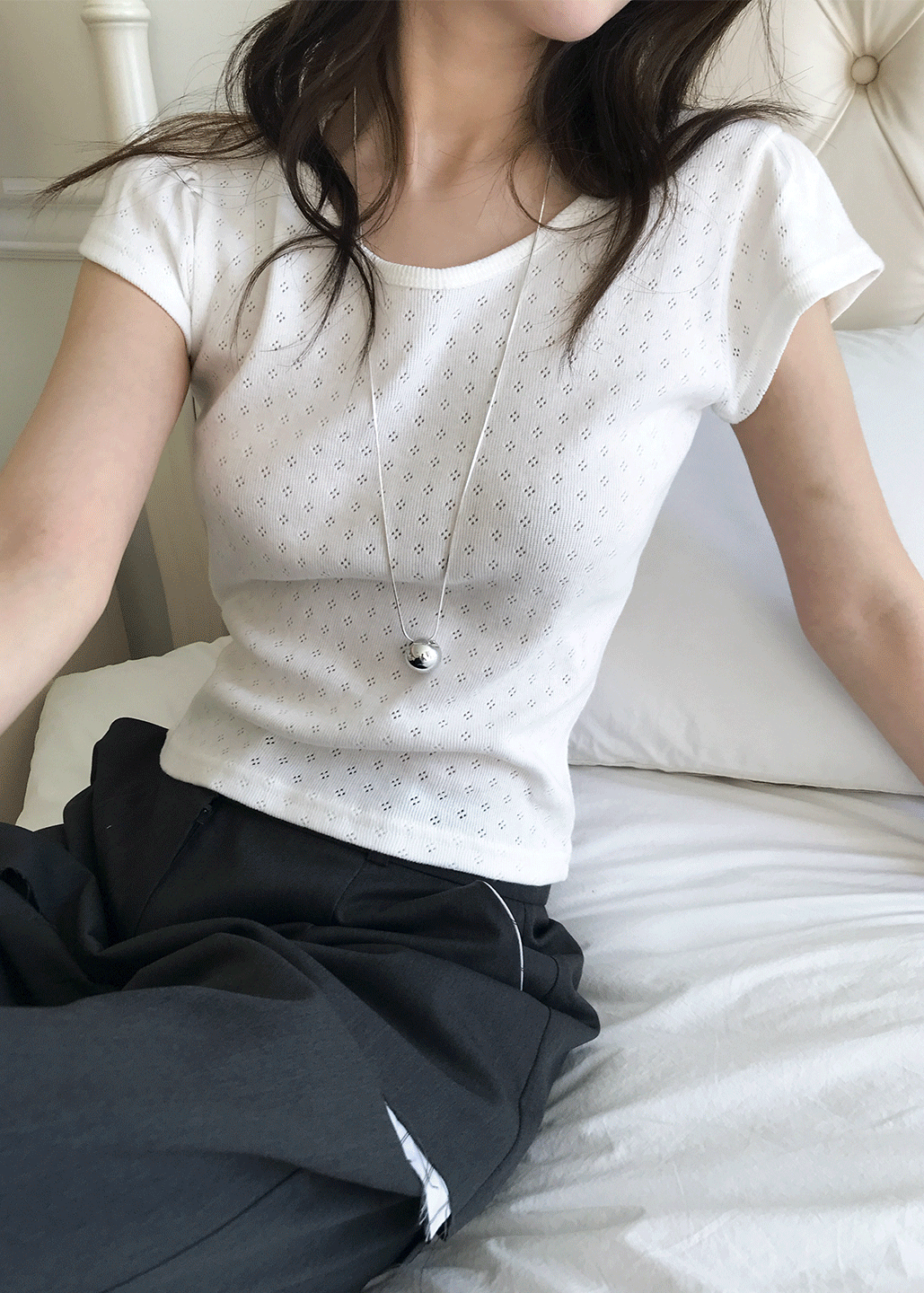 서울베이스드 PUNCHING PUFF TEE