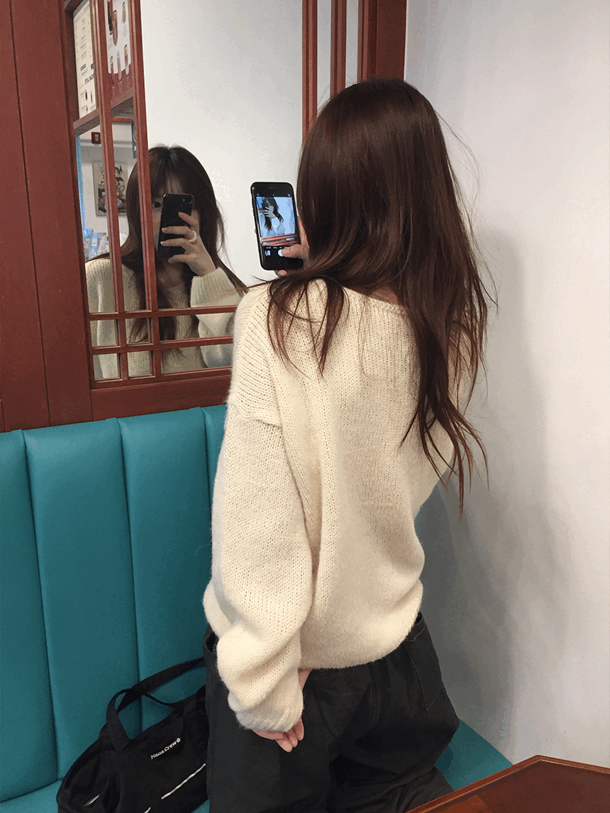 하우유 포페 루즈 브이넥 컬러 니트 (6c)