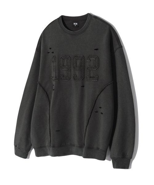 피그먼트 다잉 디스트로이드 그래픽 맨투맨 (CHARCOAL)