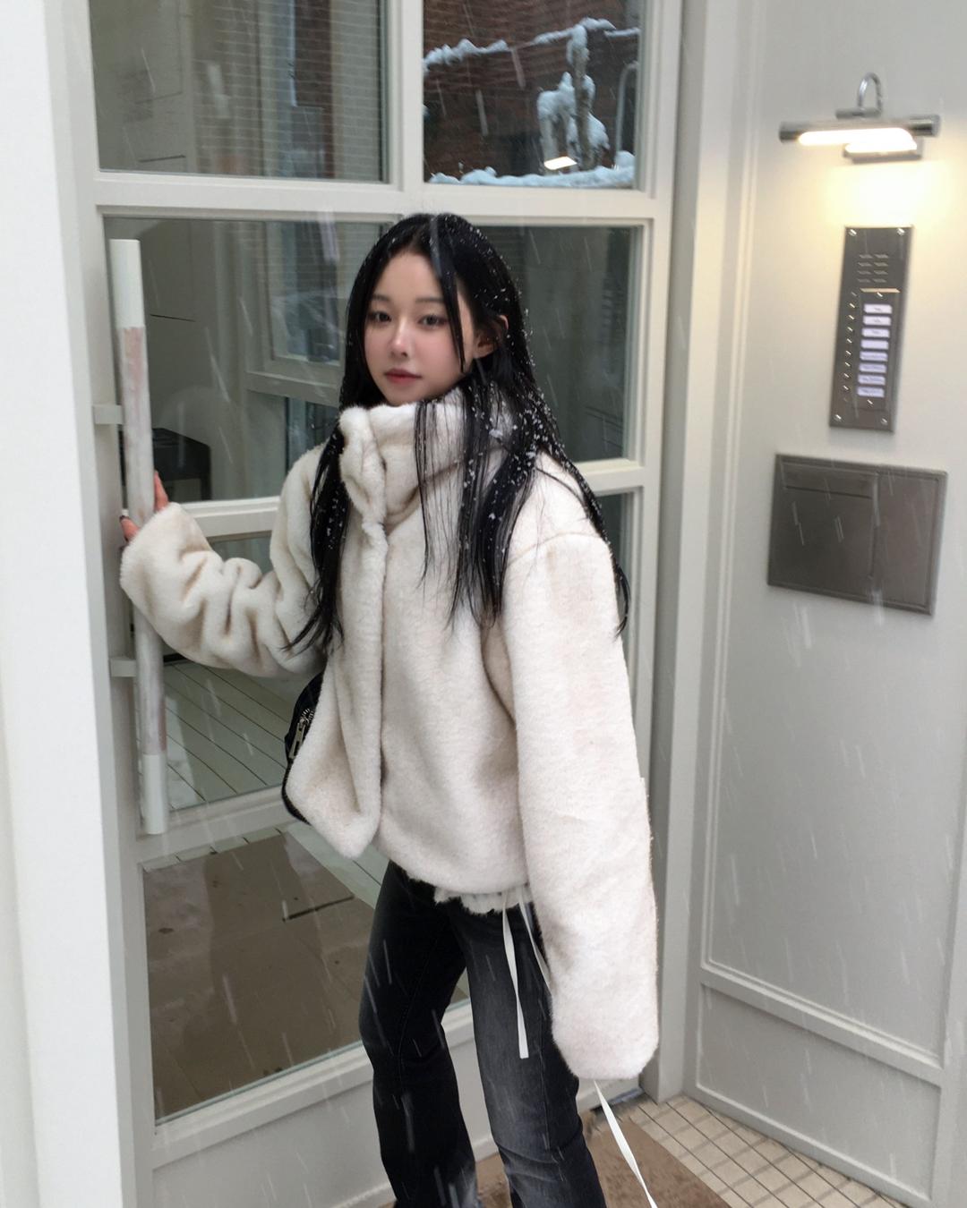 High neck fur crop jacket