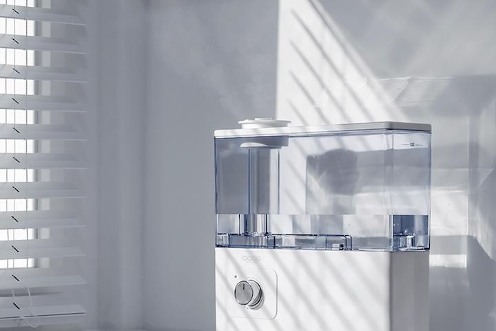 [단독특가] 슬림핏 초음파 간편세척 가습기 4L (블랙/화이트)